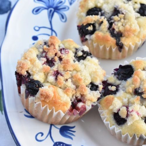 Blåbærmuffins med crumble - nem muffins opskrift