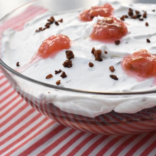 Bondepige med slør - opskrift på sønderjysk dessert