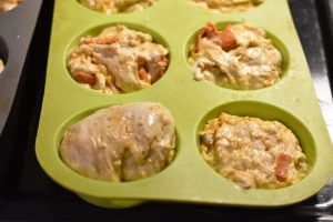Pizzamuffins - opskrift på madpakke muffins med pizza fyld
