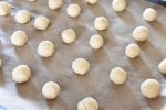 Glutenfri mandelsmåkager med kondenseret mælk - nem opskrift