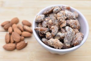 Brændte mandler med salt - søde salte mandler