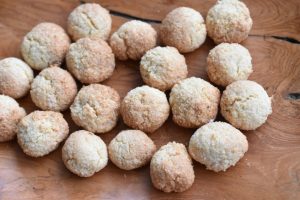 Kransekagekugler med mandelmel - nem opskrift