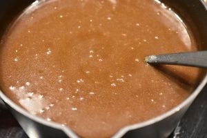 Flæskestegssovs i airfryer