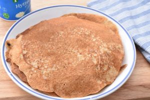 DSC_1254 • nogetiovnen.dk Pandekager med hytteost og havregryn - proteinpandekager