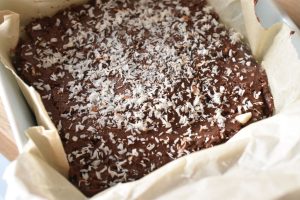 Chokolade fudge med kondenseret mælk - meget nem opskrift