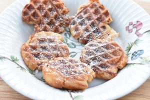 Æbleskive vafler - æbleskiver i vaffeljern