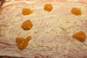 Juleroulade med appelsin smørcreme og appelsinsyltetøj