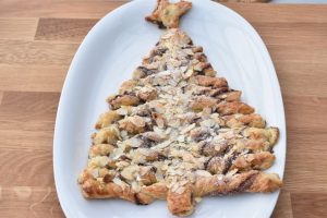 Nutella juletræ af butterdej - nemt butterdejsjuletræ