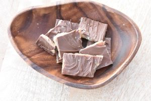 Hjemmelavet Daim chokolade - nem opskrift