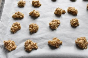 Havremakroner - opskrift på tykke havregrynskager