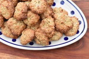 Havremakroner - opskrift på tykke havregrynskager