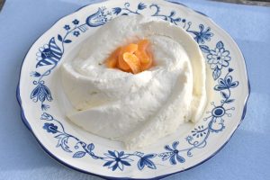 DSC_2011 • nogetiovnen.dk Fløderand - opskrift på nem klassisk dansk dessert med fløde