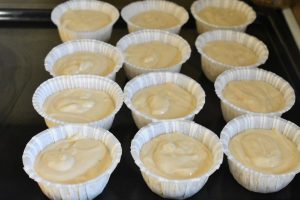 Saftige muffins med græsk yoghurt - opskrift