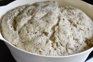 Sandwichbrød - nemme grove madpakke brød i bradepande