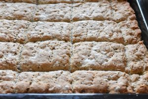 DSC_2092 • nogetiovnen.dk Sandwichbrød - nemme grove madpakke brød i bradepande