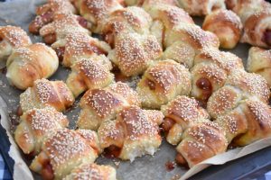 Mini pølsehorn - små pølsehorn med cocktailpølser