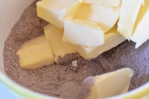 Smuldrekage med kakao - nem kakao crumble