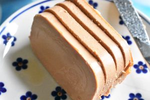 Paneret torskerogn med dildmayo - nem opskrift 