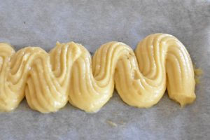 Fastelavnsbollestang - walesstang med konditorcreme