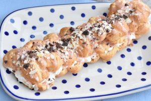 DSC_2324 • nogetiovnen.dk Fastelavnsbollestang - walesstang med konditorcreme