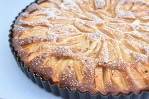 DSC_2388 • nogetiovnen.dk Fransk pæretærte - sprød og saftig. Nem opskrift