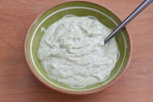 Aioli med ramsløg - nem ramsløgsaioli med hvidløg