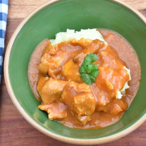 Kylling stroganoff - nem opskrift på gryderet med kylling