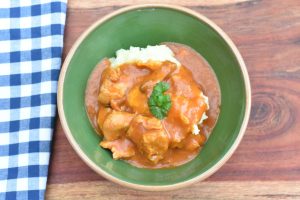 Kylling stroganoff - nem opskrift på gryderet med kylling