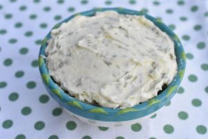 Bearnaisesmør - opskrift på kryddersmør med estragon