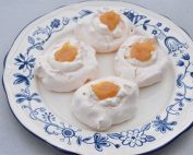 Påske fuglereder med lemon curd - marengs spejlæg