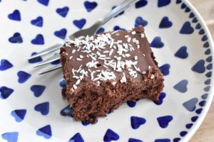 DSC_0053 • nogetiovnen.dk Chokoladekage med kokos - kakaokage i bradepande