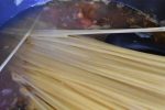 One pot spaghetti bolognese med hakket kylling - nem opskrift