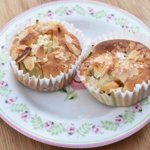 Ingefærmuffins med rabarber - lækre rabarbermuffins