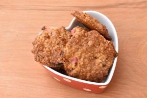 Rabarber cookies - lækre grove rabarberkager