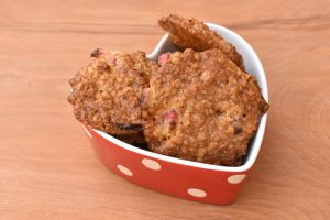 Rabarber cookies - lækre grove rabarberkager