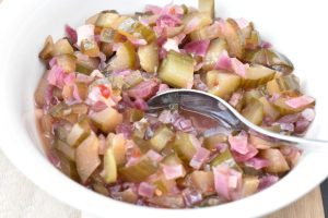 Agurkerelish - nem opskrift på relish til burger og hotdogs