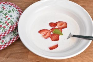 DSC_1144 • nogetiovnen.dk Skyr koldskål - hjemmelavet kærnemælkskoldskål