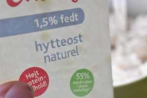 Hytteostboller - nemme proteinboller med hytteost