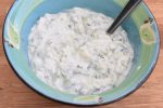 Tzatziki med skyr - sund og frisk - nem opskrift