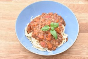 Kyllinge bolognese med hakket kylling - opskrift
