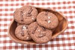 Chokolade cookies med havsalt - nem opskrift