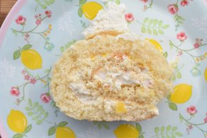 Citronroulade - luftig roulade med citroncreme
