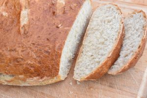 Oldemorbrød – opskrift på klassisk franskbrød - let og luftigt