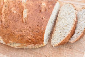 Oldemorbrød – opskrift på klassisk franskbrød - let og luftigt