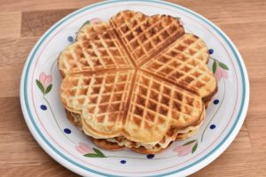 Vafler med kærnemælk - sprøde kærnemælksvafler