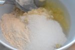 Kaffebrød - opskrift på sprøde lækre brød med makron