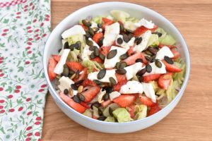 DSC_0029 • nogetiovnen.dk Jordbærsalat med mozzarella - nem salat med jordbær