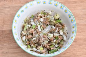 Laksetatar - nem opskrift på tatar med røget laks