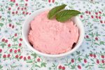 Jordbærsmørcreme til kager - nem opskrift