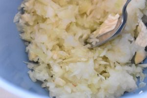 Kartoffelsalat med blomkål - opskrift